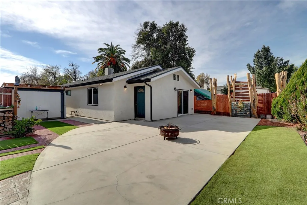 Reseda, CA 91335