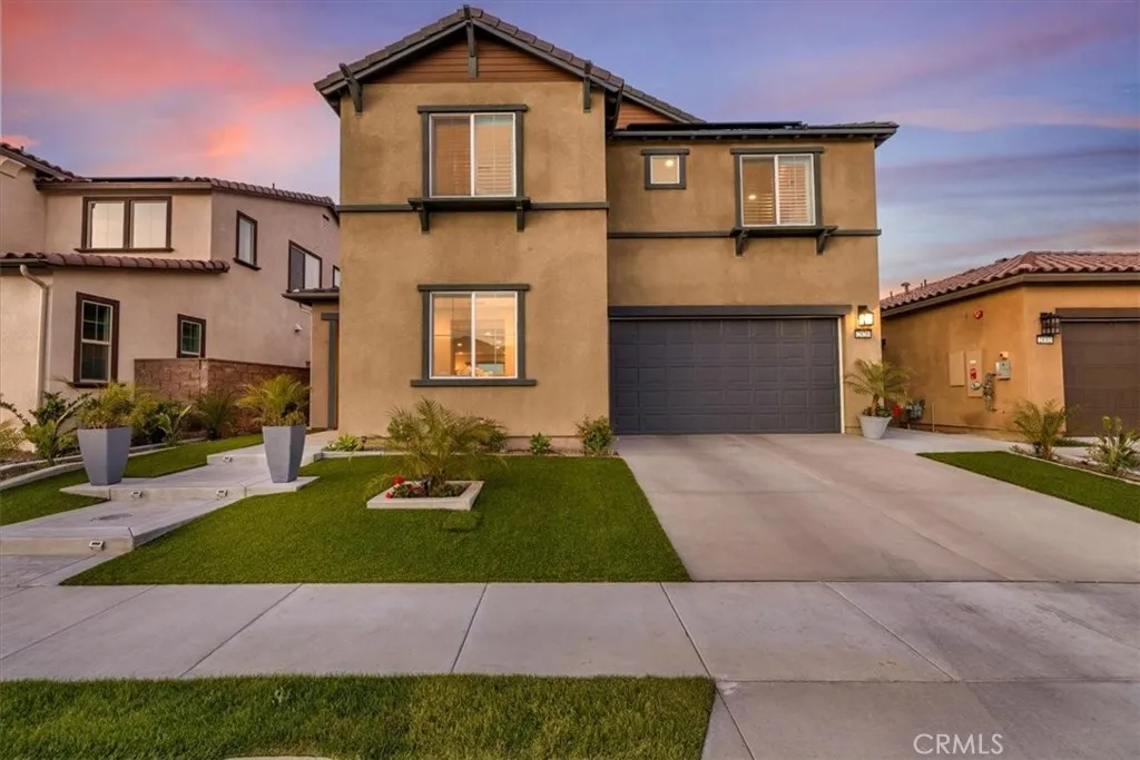 Corona, CA 92883