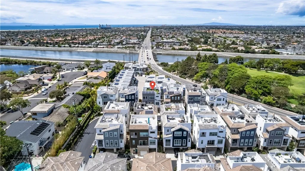 Costa Mesa, CA 92627