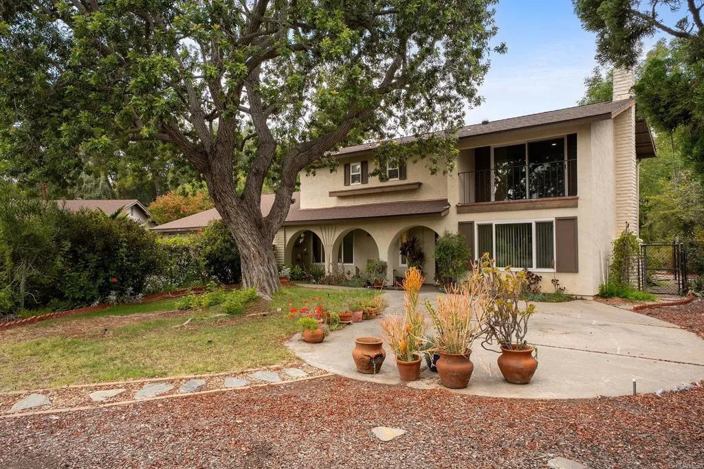 https://cdn.realtyfeed.com/cdn/127/306711185/8bfac2dc69372b2b0671c73b58732bc7.webp