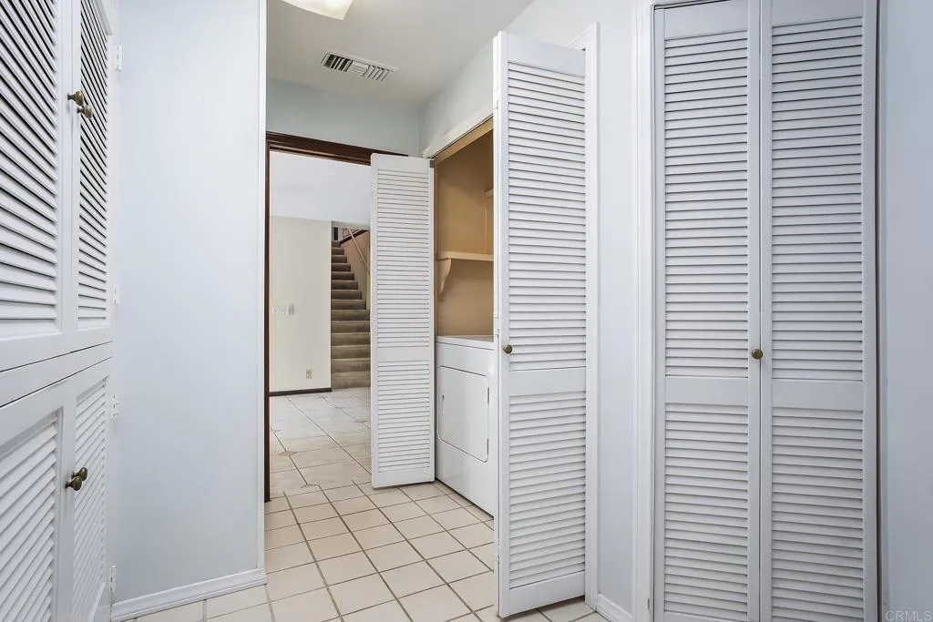 https://cdn.realtyfeed.com/cdn/127/306711185/dd23440567e3f50f87b43759addb5f67.webp