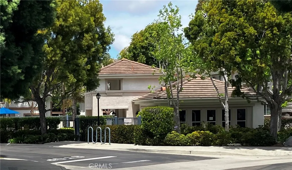 https://cdn.realtyfeed.com/cdn/127/306711199/151bd8dfa279fcadc67952657f83aae9.webp