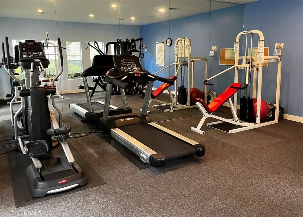 https://cdn.realtyfeed.com/cdn/127/306711199/2a630e9729a5f1a5815f24857b7a6d65.webp