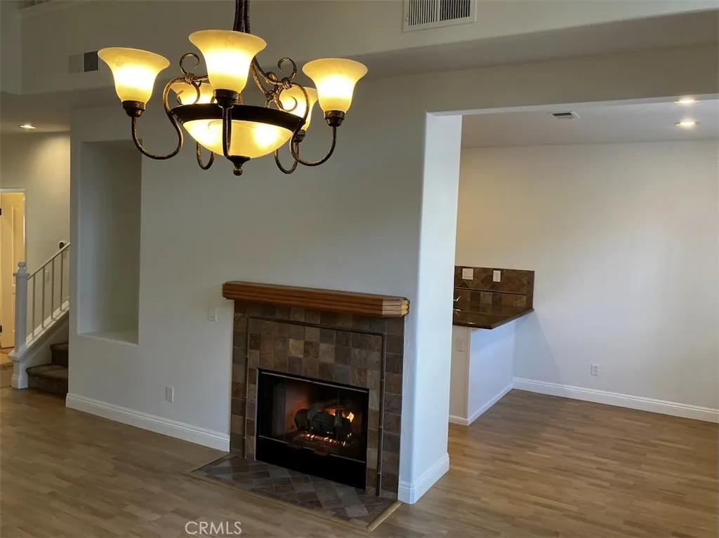 https://cdn.realtyfeed.com/cdn/127/306711199/9e34f4b126d473cf790eb1e537263b7f.webp
