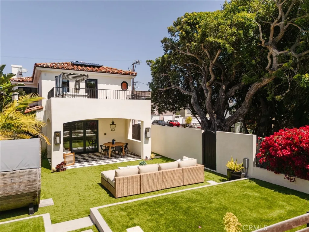 Manhattan Beach, CA 90266