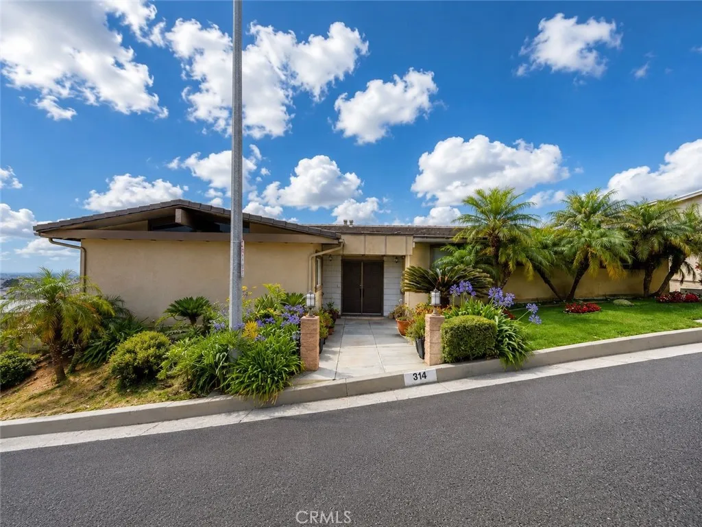 Monterey Park, CA 91754