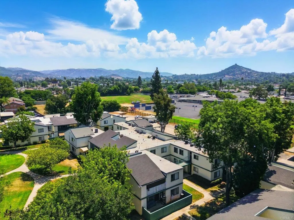 https://cdn.realtyfeed.com/cdn/127/306711213/55837396e1dc42e2bf03a29107f8d537.webp