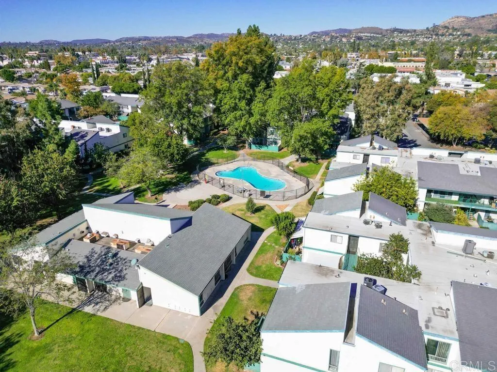 https://cdn.realtyfeed.com/cdn/127/306711213/81e9c2792cc72caedcca8bd7e78b9fb7.webp