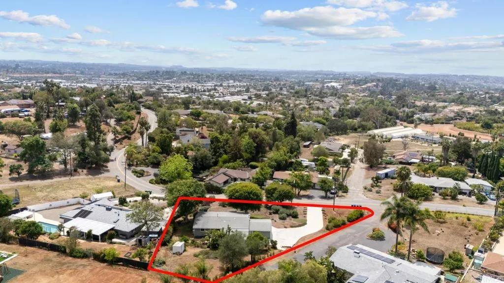 https://cdn.realtyfeed.com/cdn/127/306711221/02588f690845c9e2dba6c5f50dd0ae6b.webp