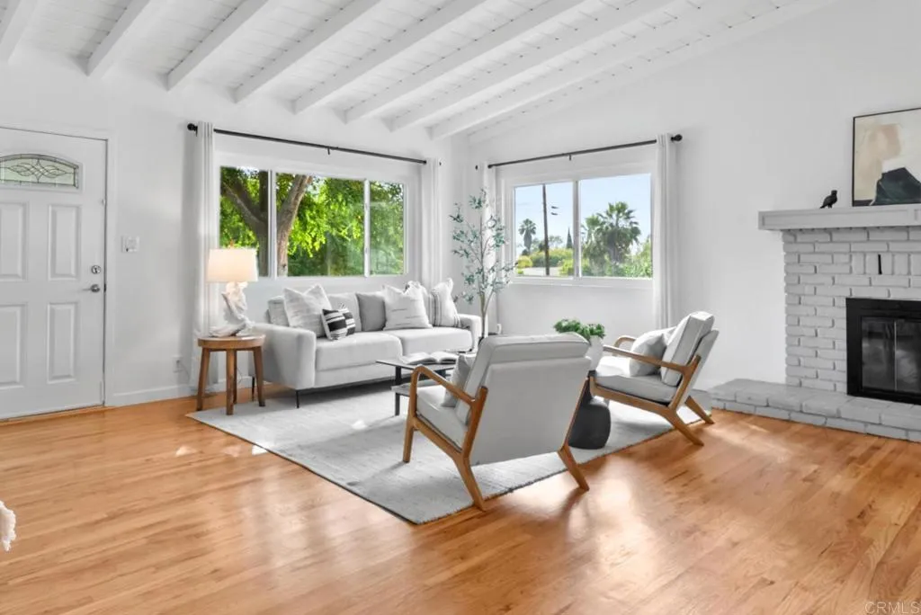 https://cdn.realtyfeed.com/cdn/127/306711221/119ae7cb6a3ffc6b07ddc00587312e3a.webp