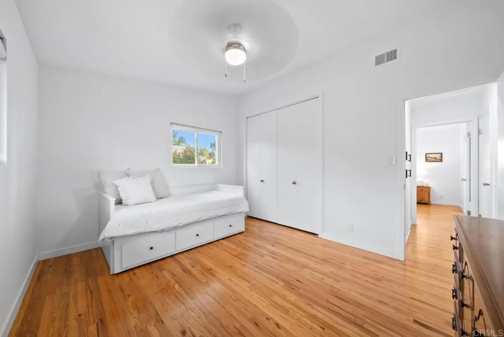 https://cdn.realtyfeed.com/cdn/127/306711221/85f3a3f80eabbd28f208d0c9b00a36bc.webp