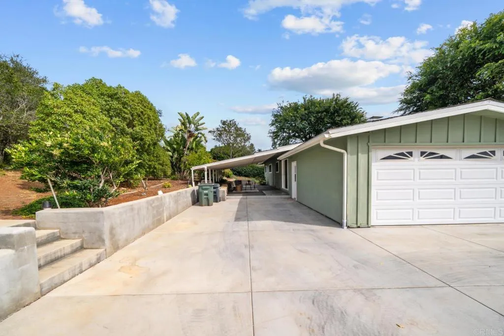 https://cdn.realtyfeed.com/cdn/127/306711221/e9d296ccb34c7c049c5c804610d40f93.webp
