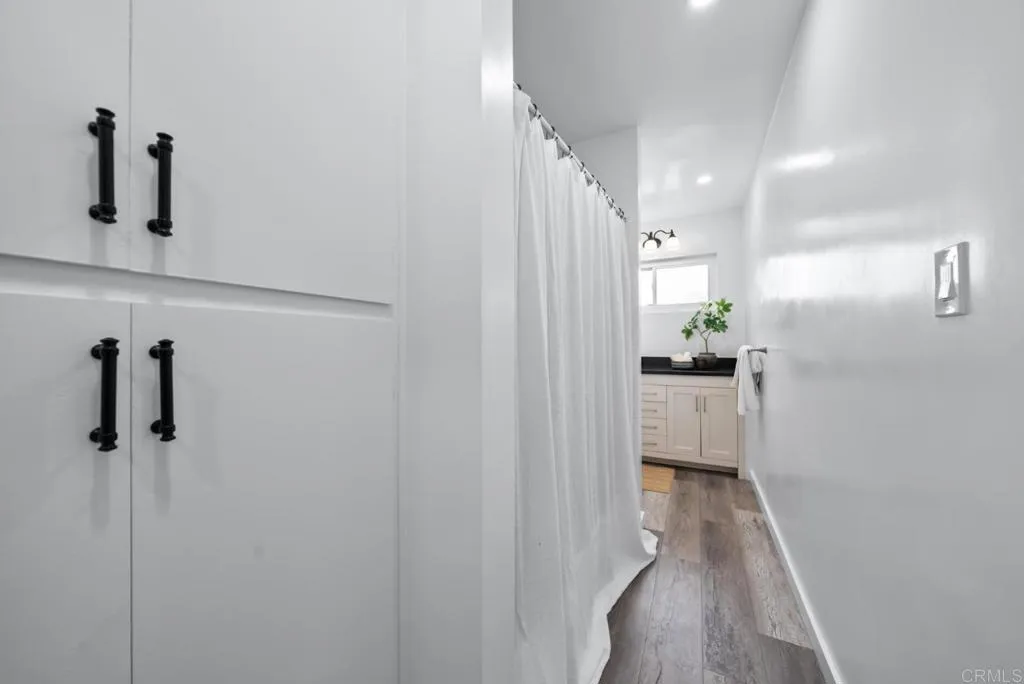 https://cdn.realtyfeed.com/cdn/127/306711221/ea1be3beecaae7a6d428ee987b4822ca.webp
