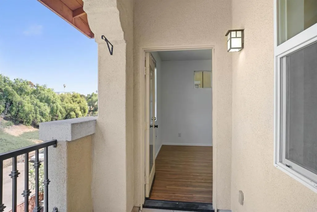 https://cdn.realtyfeed.com/cdn/127/306711237/01d5862fbf6f9347af75eb0a93340d59.webp