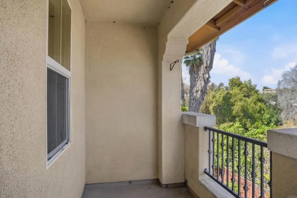 https://cdn.realtyfeed.com/cdn/127/306711237/23a78a3ebd59400850ca0ecb2f7e1adb.webp