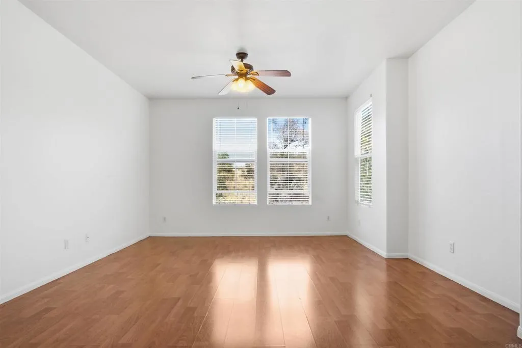 https://cdn.realtyfeed.com/cdn/127/306711237/4ccef8327cb9294d233ba05d73084bb6.webp