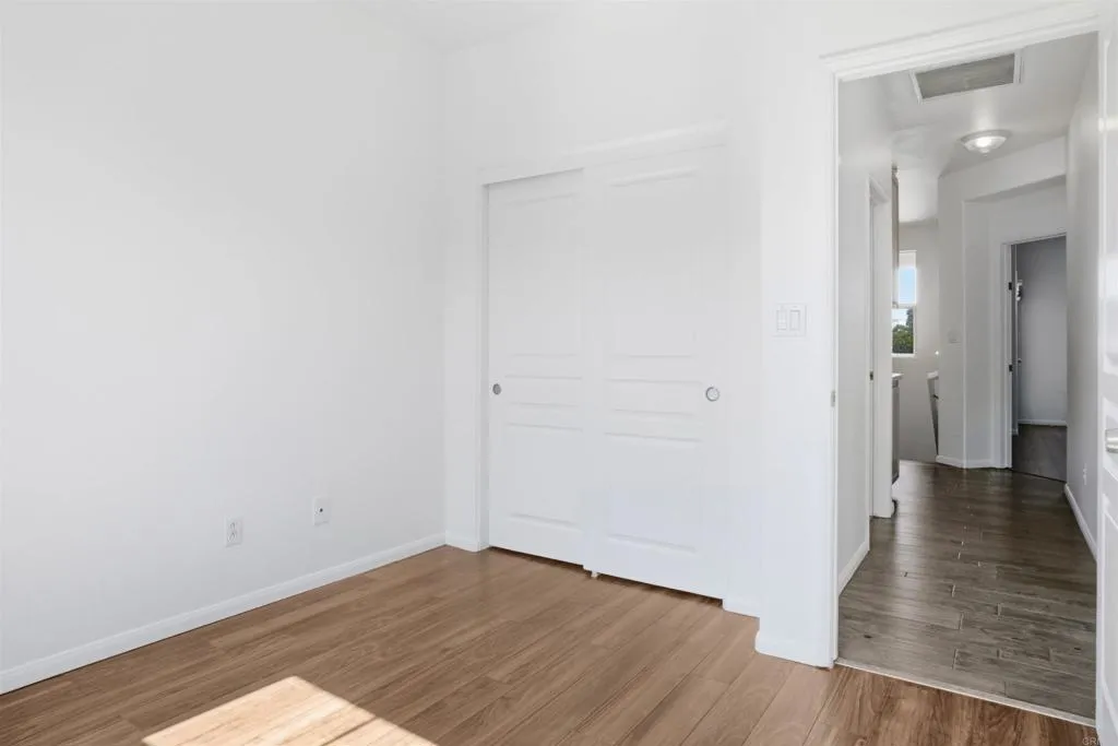 https://cdn.realtyfeed.com/cdn/127/306711237/7b04e2000a0d17da4e476c61beb671ee.webp