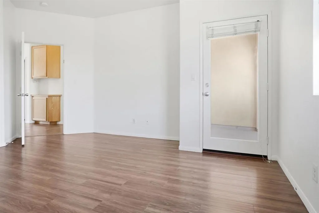 https://cdn.realtyfeed.com/cdn/127/306711237/b19dbb3dc81371d03a12ead4ffa8bfbf.webp
