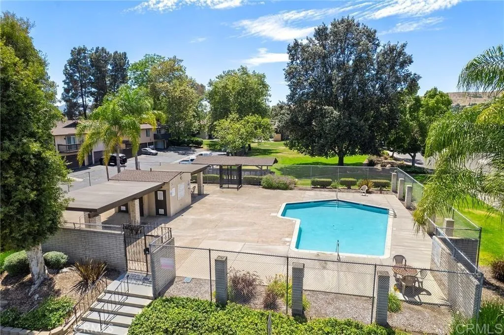 https://cdn.realtyfeed.com/cdn/127/306711239/2f63891ae4125c22735fc2973e33c5e1.webp