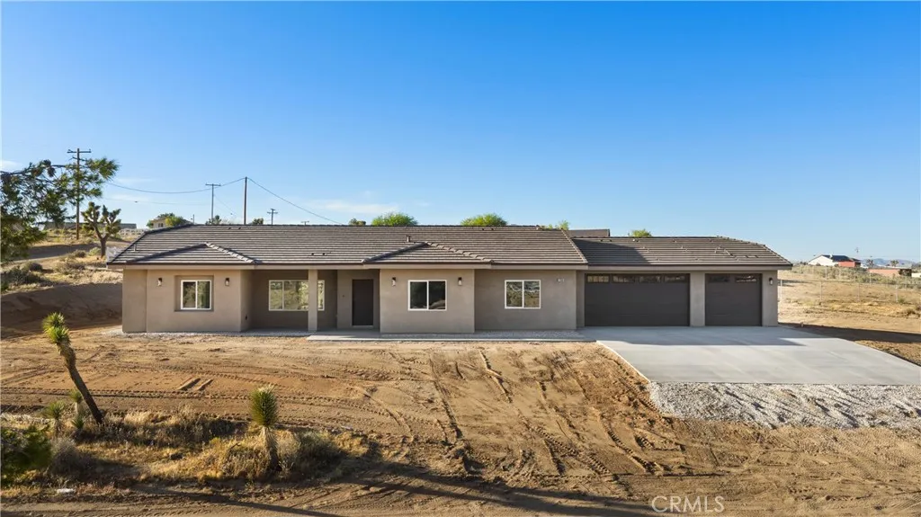 Apple Valley, CA 92308