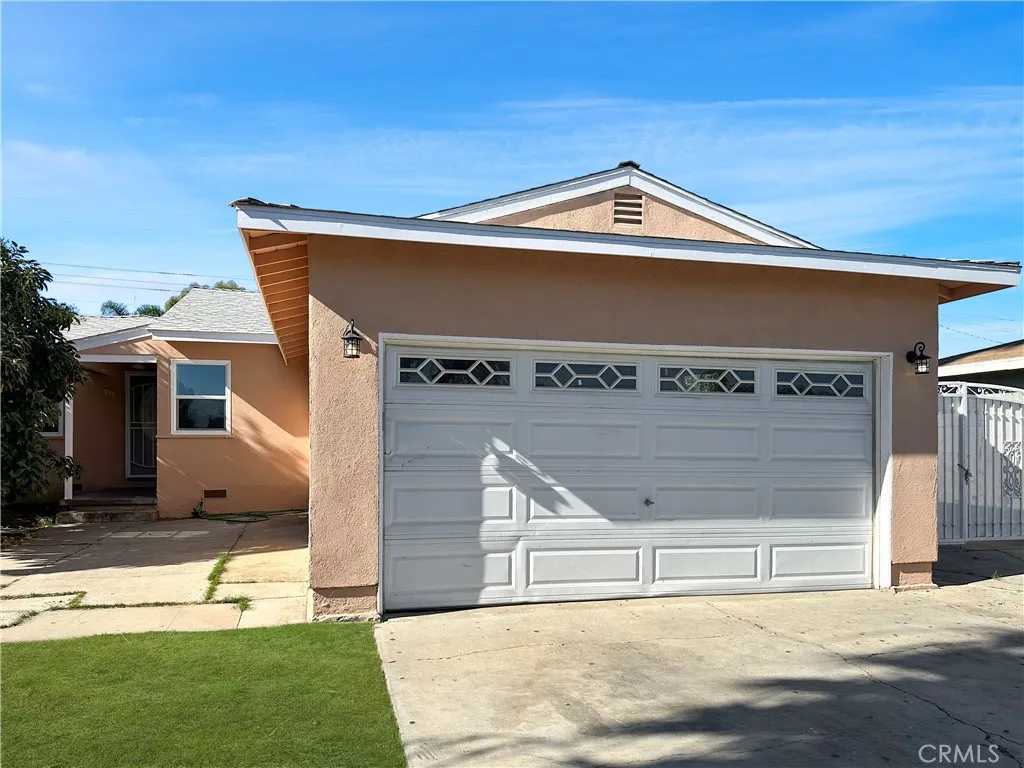 La Puente, CA 91744