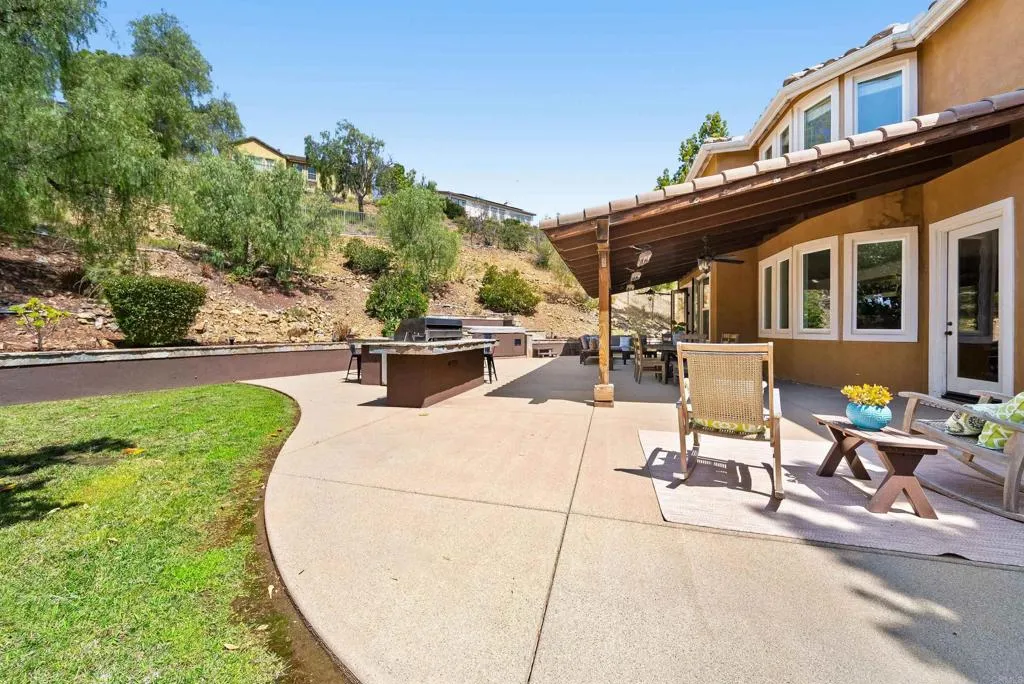 https://cdn.realtyfeed.com/cdn/127/306711353/0dac04b43f7d0a315a4da92f1854a59f.webp