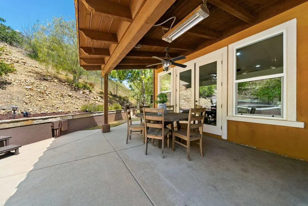 https://cdn.realtyfeed.com/cdn/127/306711353/3cc76492383fbb703c170dcc8eeb1d4b.webp