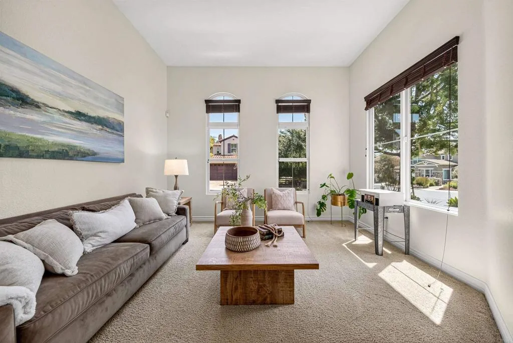 https://cdn.realtyfeed.com/cdn/127/306711353/3ce7aa64fe9cc9dd5b2da8d20e593ab6.webp