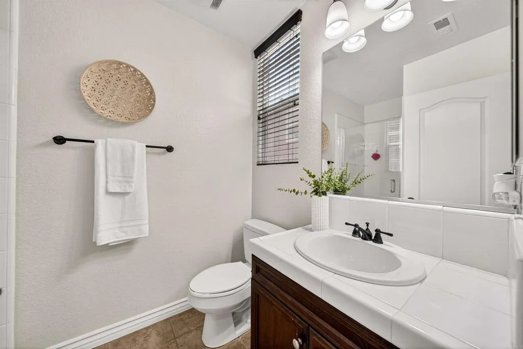 https://cdn.realtyfeed.com/cdn/127/306711353/5ac9241a48728ef6d4939f215889dec7.webp