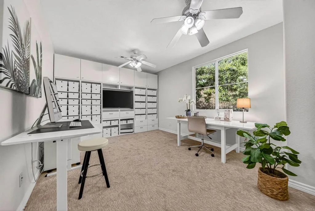 https://cdn.realtyfeed.com/cdn/127/306711353/8d70a87f121ad486260d1eb810cd5cd5.webp