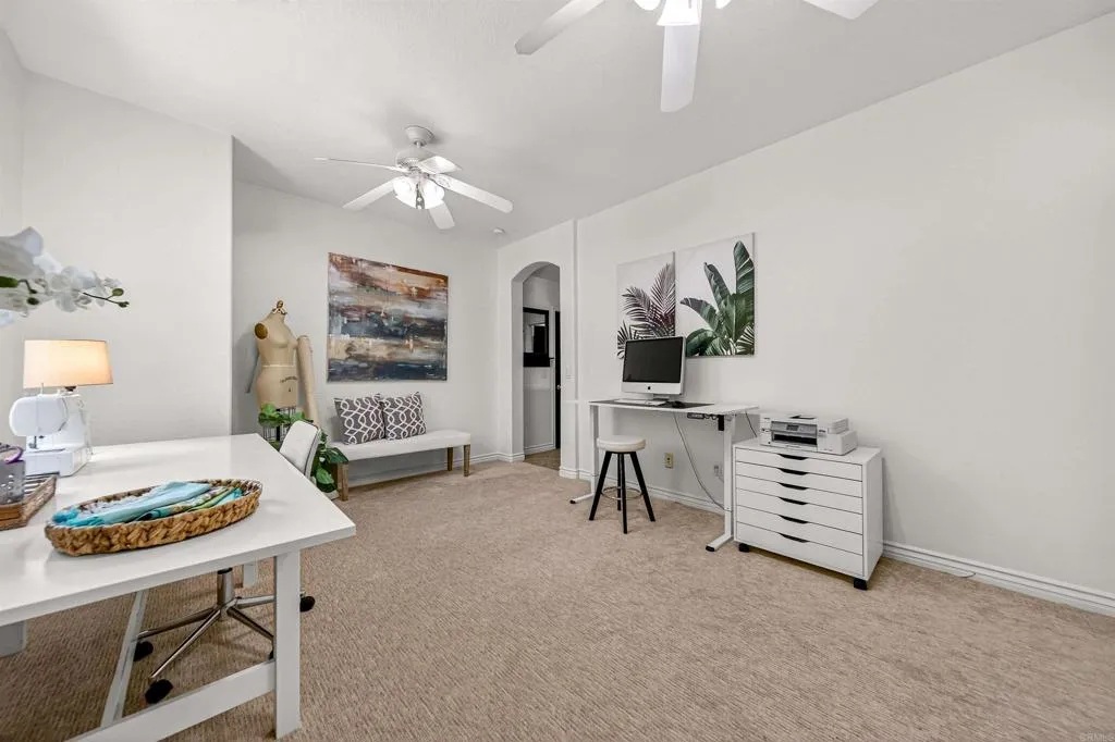 https://cdn.realtyfeed.com/cdn/127/306711353/8f0dca44cecd808739e4c6fc72a6ce70.webp