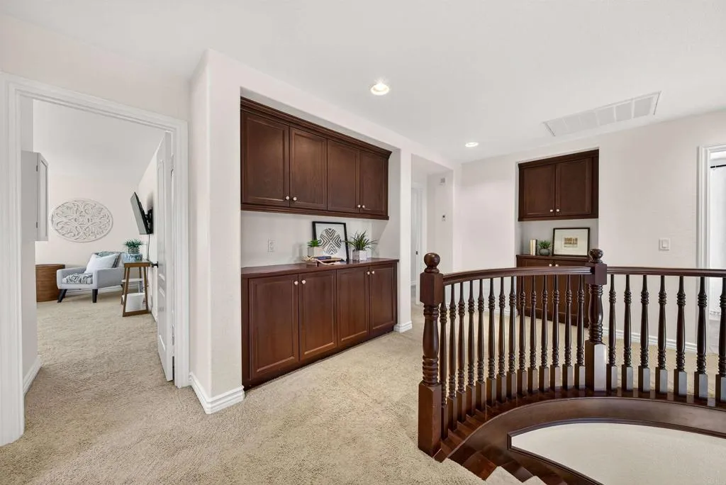 https://cdn.realtyfeed.com/cdn/127/306711353/9e58845b0f1e6cf0519153f3edc3d7a5.webp