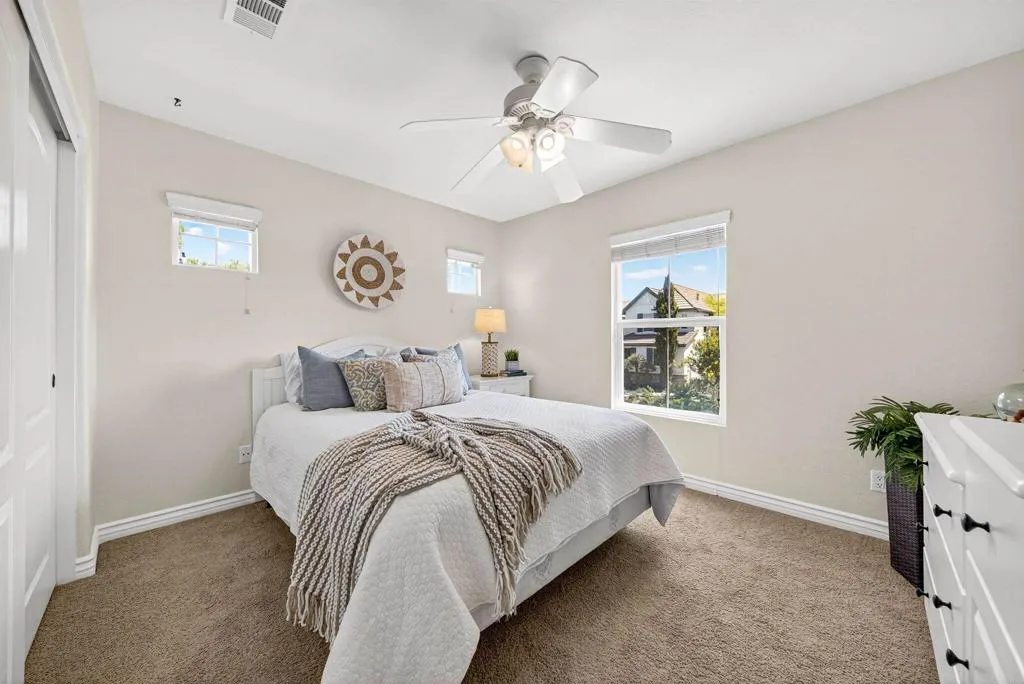 https://cdn.realtyfeed.com/cdn/127/306711353/f42c4658fc7a94f3d7a8223fe4f9faac.webp