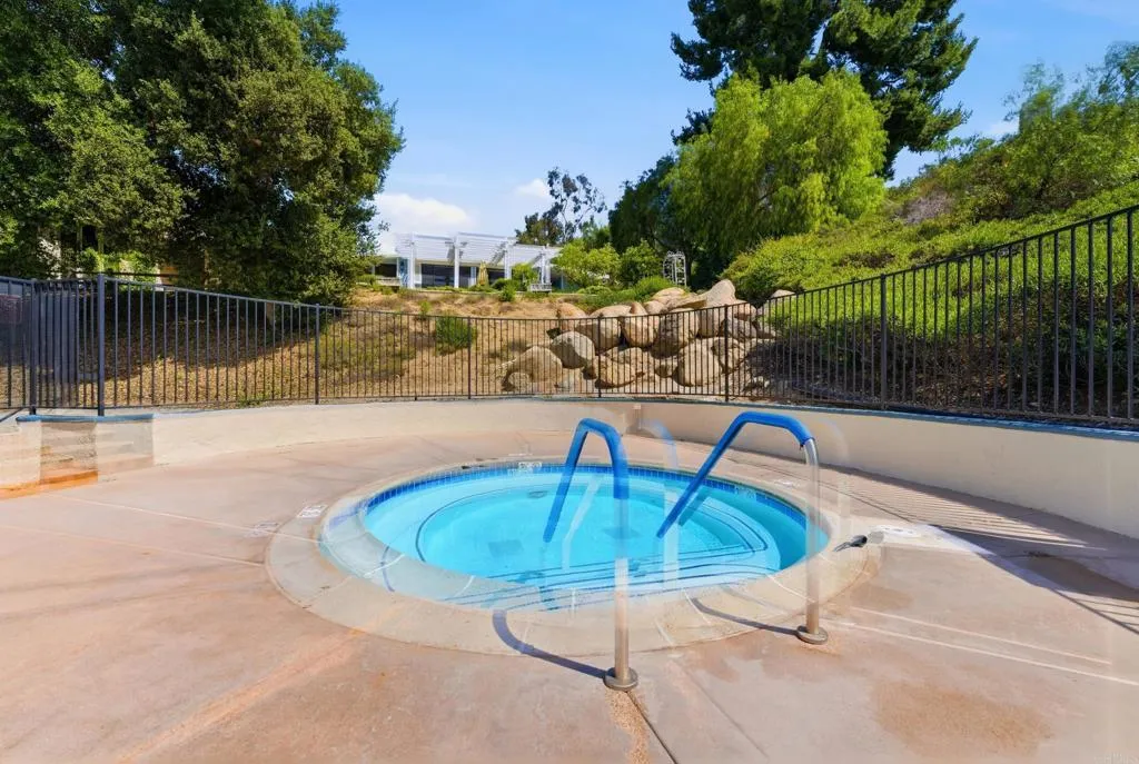 https://cdn.realtyfeed.com/cdn/127/306711431/20da077967277f82501fff464c77d4f1.webp