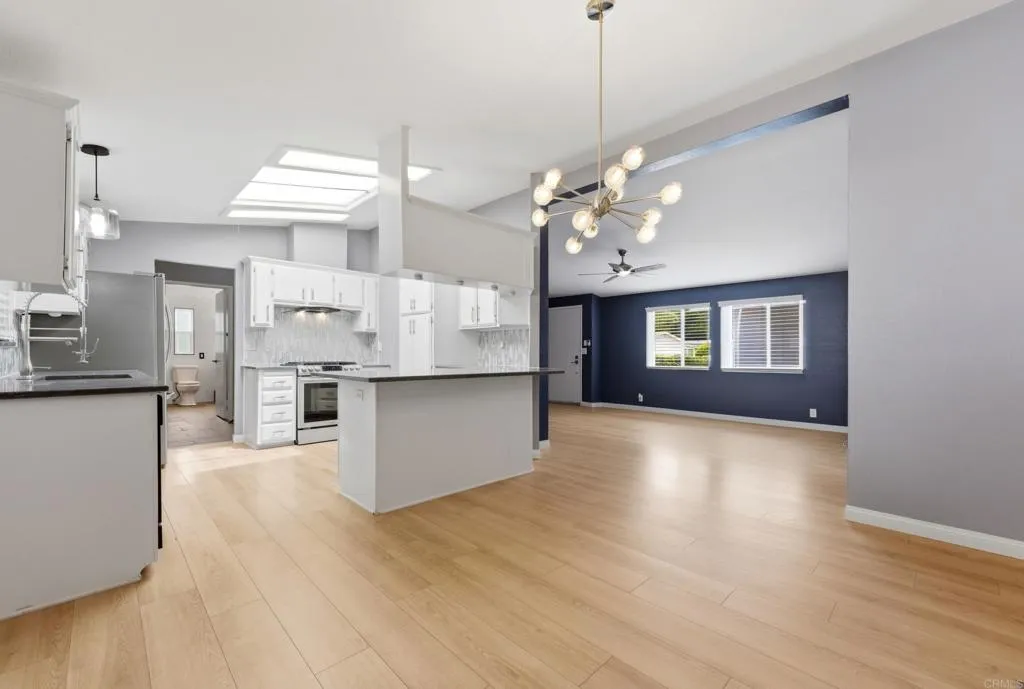 https://cdn.realtyfeed.com/cdn/127/306711431/5210a5c3a83926c749600a1402bb9d07.webp