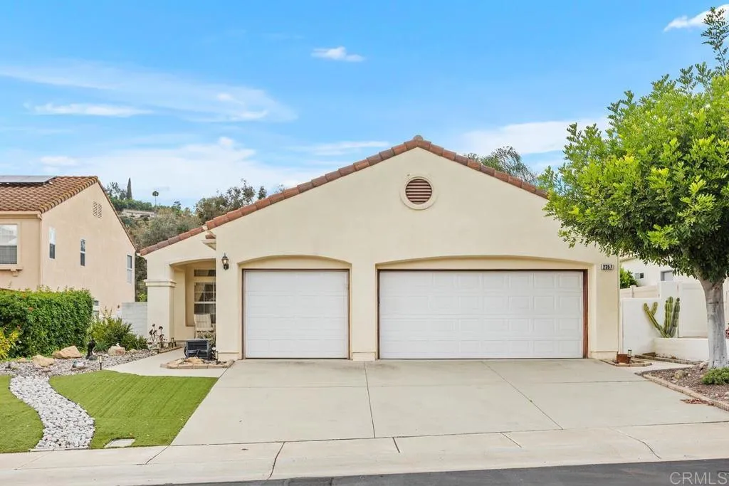 https://cdn.realtyfeed.com/cdn/127/306711447/496d45975f33a6dd57957df43967297e.webp