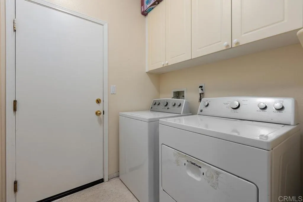 https://cdn.realtyfeed.com/cdn/127/306711447/acf3690cc849278e03637260a3264f30.webp