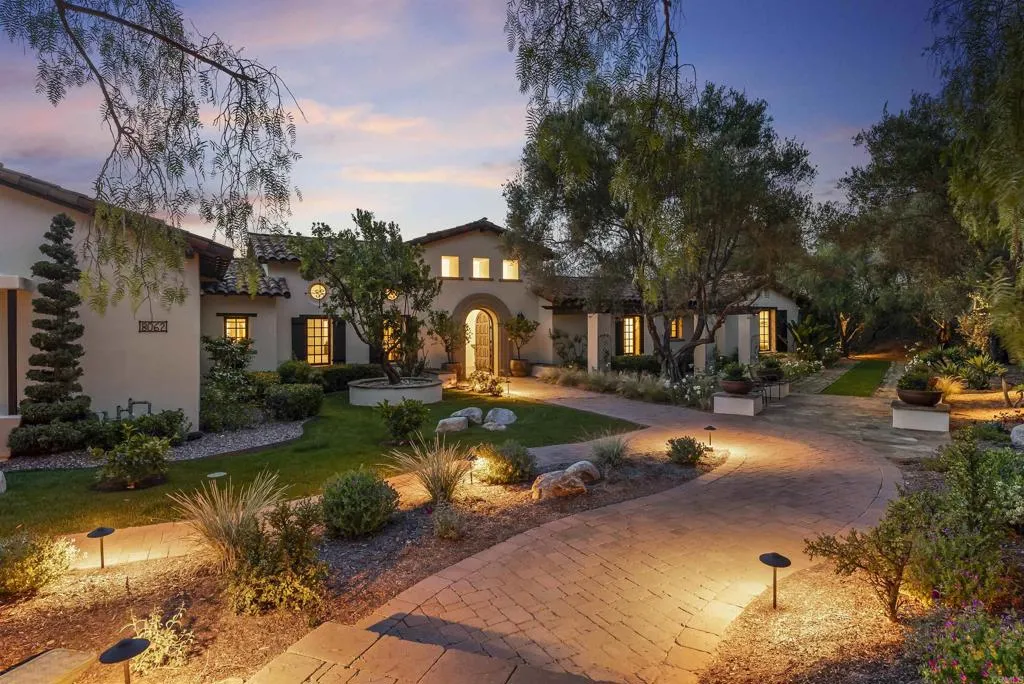 https://cdn.realtyfeed.com/cdn/127/306711458/4465842d845b819d3aeea496cdabd127.webp