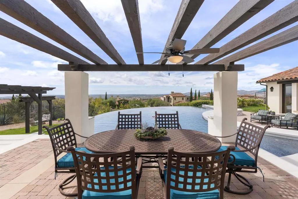 https://cdn.realtyfeed.com/cdn/127/306711458/fe3e10676a8e72b3f289df39aa2b3dc4.webp
