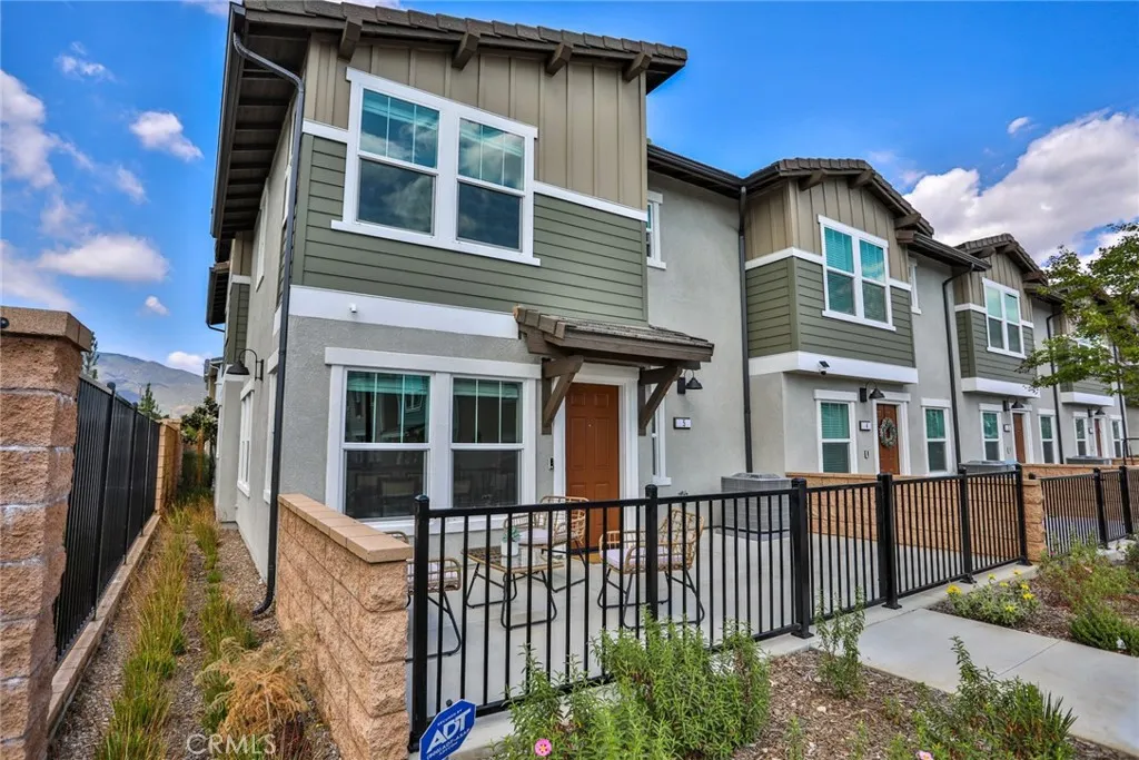 6392 Sierra Vista 5