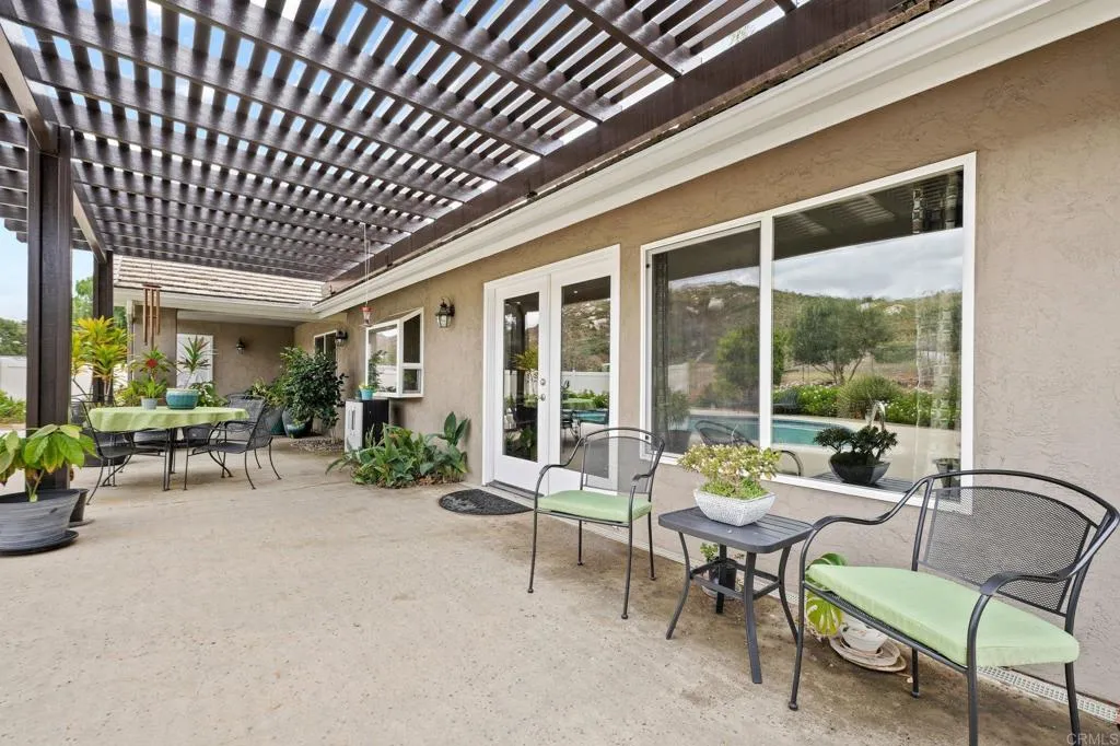 https://cdn.realtyfeed.com/cdn/127/306711497/59267368bb05ff666bf9e63850e38cef.webp