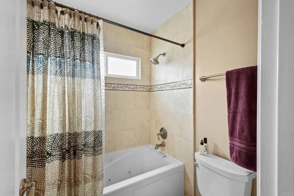 https://cdn.realtyfeed.com/cdn/127/306711497/9e815b46d1833f208fef78281c6f03bb.webp