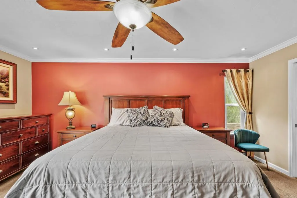 https://cdn.realtyfeed.com/cdn/127/306711497/dca6b4749b69c2c35647e7b0b5b9fc54.webp