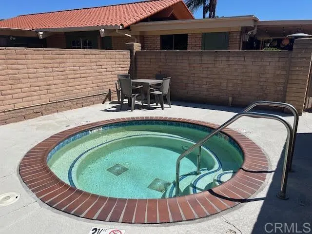 https://cdn.realtyfeed.com/cdn/127/306711508/cb5ec58a7d5680c6ac7a787cf449d8bc.webp