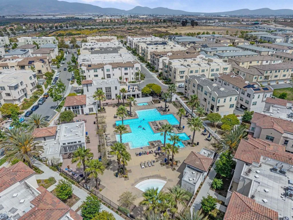 https://cdn.realtyfeed.com/cdn/127/306711535/2d7fb336b5b37b81f0a1ba540bd08fc0.webp