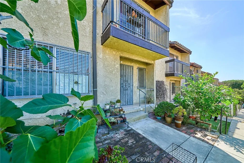 Monterey Park, CA 91754
