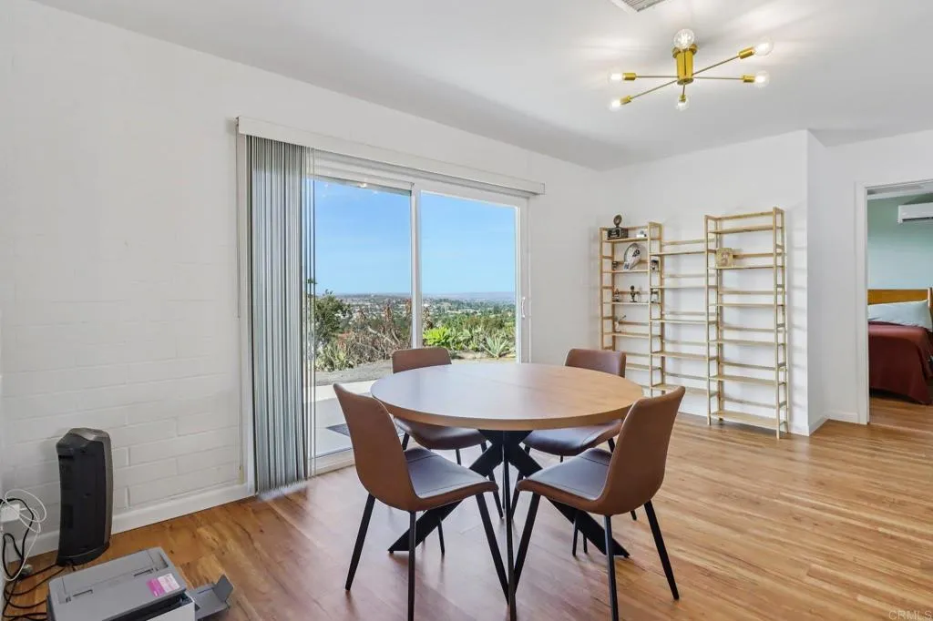 https://cdn.realtyfeed.com/cdn/127/306711597/28dcab7b23435e5708a1f6ea1850b9f8.webp