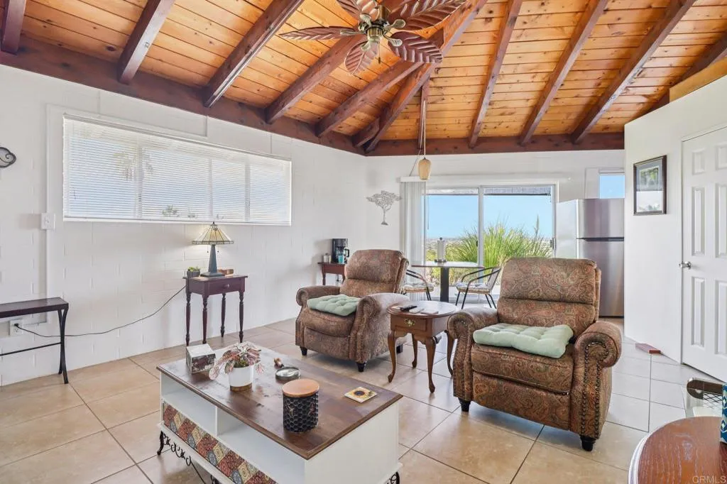 https://cdn.realtyfeed.com/cdn/127/306711597/728af87477dabb84a561c5fd552653be.webp