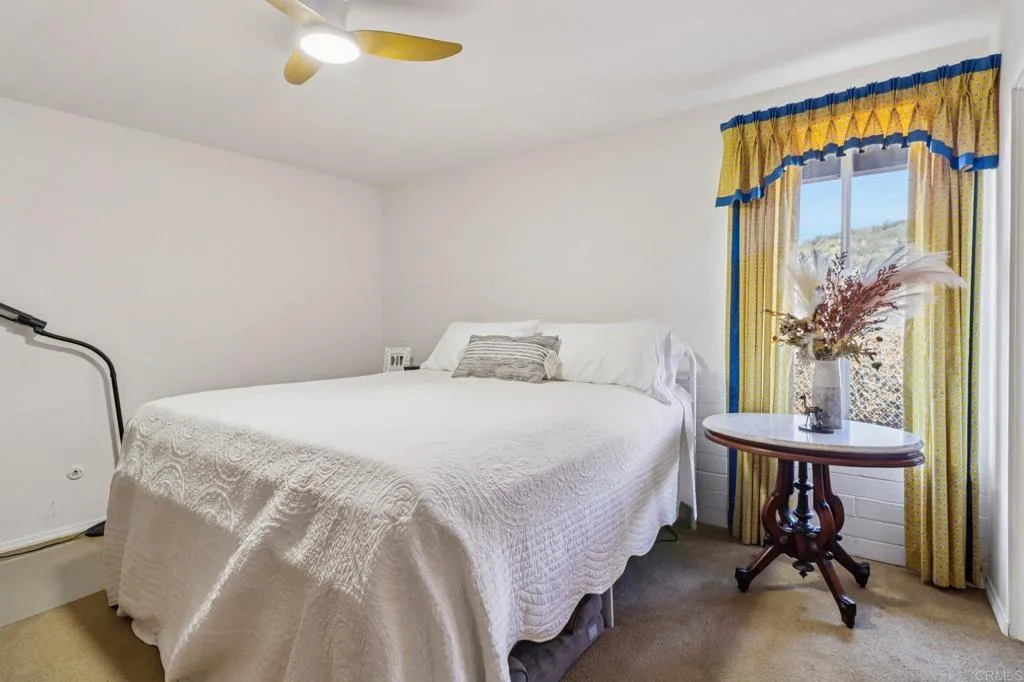 https://cdn.realtyfeed.com/cdn/127/306711597/dfacadc15bb39fc4eb241b72f10c3f09.webp