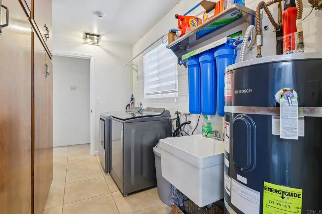 https://cdn.realtyfeed.com/cdn/127/306711597/f08cf036d20e18c174d5e58322caaa78.webp